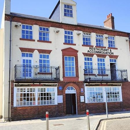 Londonderrys Bar And Accommodation Seaham Eksteriør billede