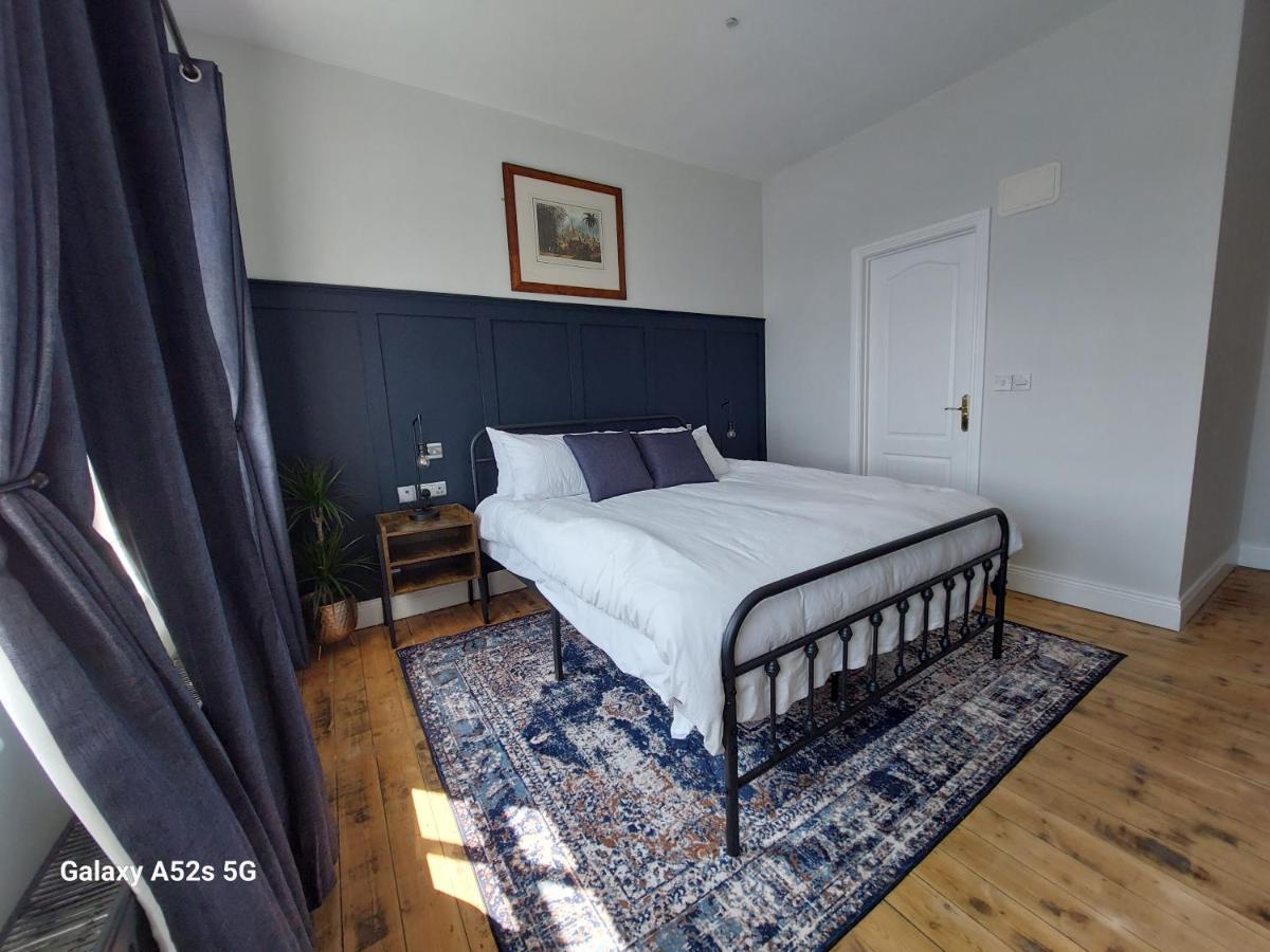Londonderrys Bar And Accommodation Seaham Eksteriør billede
